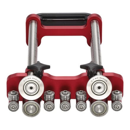 FS2F200_front_catalog-440x440